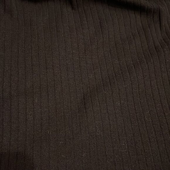 Forever 21 Crop top with Bell sleeves. Size Medium - Picture 5 of 5